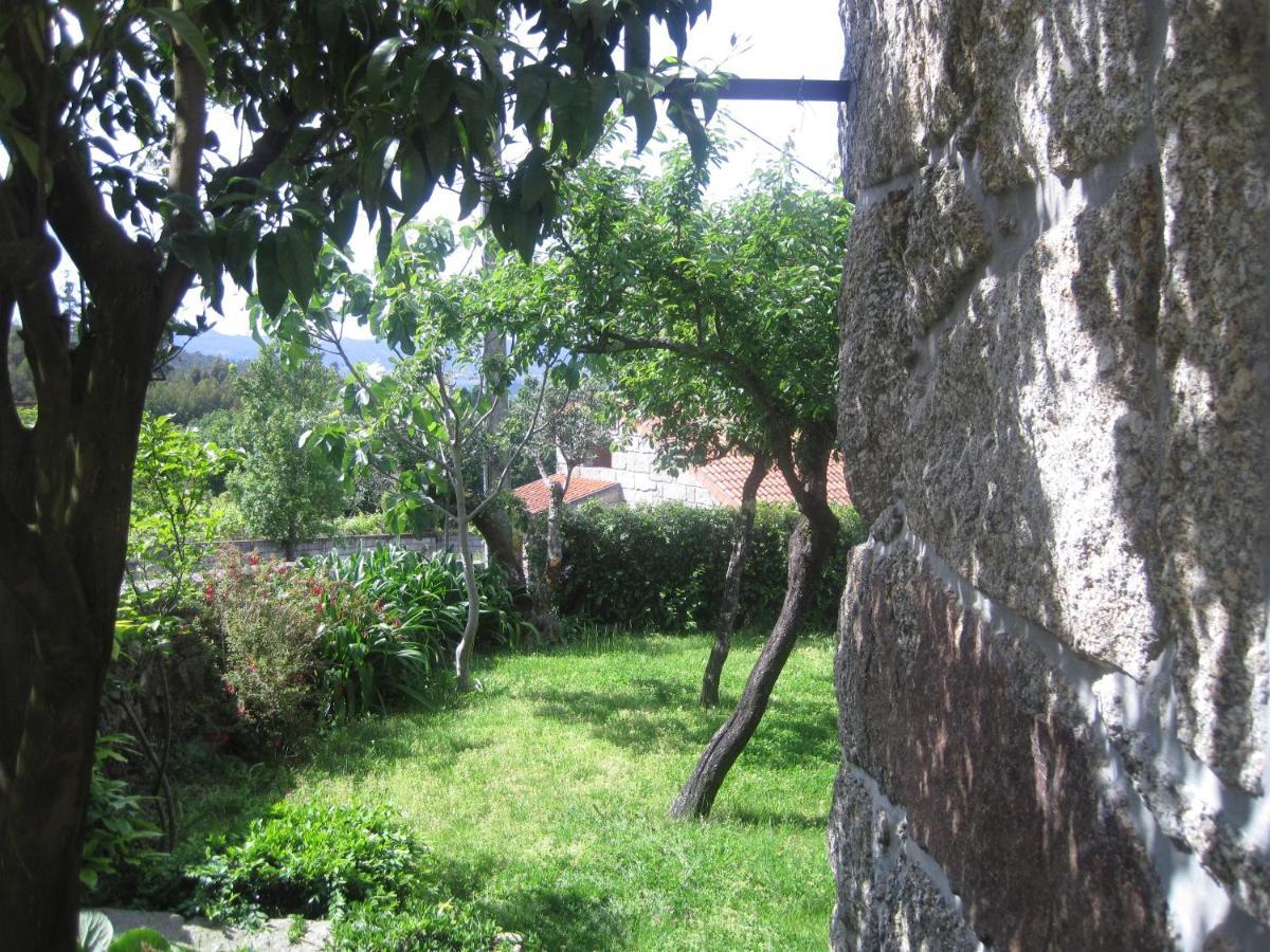 Casa Dos Bisavos- Slow Down Na Rota Do Romanico Porto Exteriér fotografie